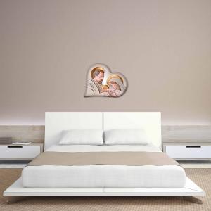 Lupia - Quadro Capezzale Sacra Famiglia, Collezione HEART THE KISS CERAMIC, Stampa Made in Italy, Cordicella a Scomparsa, Dimensioni 40x45 cm forma di Cuore, per camera da letto, soggiorno, Legno mdf del brand Lupia, categoria: Arredo e decorazioni > Decorazioni da parete > Capezzali.