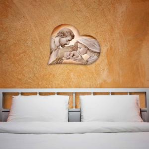 Capezzale sacra famiglia in legno HEART HOLY KISS BROWN 40X50 cm del brand Lupia, categoria: Arredo e decorazioni > Decorazioni da parete > Capezzali.