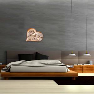 Capezzale sacra famiglia in legno HEART HOLY KISS BROWN 40X50 cm del brand Lupia, categoria: Arredo e decorazioni > Decorazioni da parete > Capezzali.