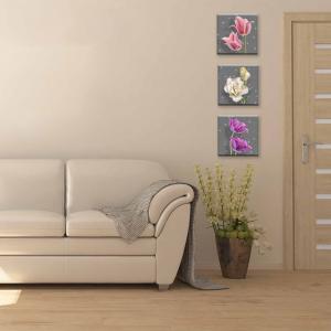 Set 3 pezzi Quadri su tela tema floreale Canvas Day 38x38 cm FLOWER GREY del brand Lupia, categoria: Arredo e decorazioni > Quadri e Tele > Quadri su tela.
