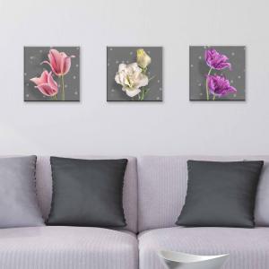 Set 3 pezzi Quadri su tela tema floreale Canvas Day 38x38 cm FLOWER GREY del brand Lupia, categoria: Arredo e decorazioni > Quadri e Tele > Quadri su tela.