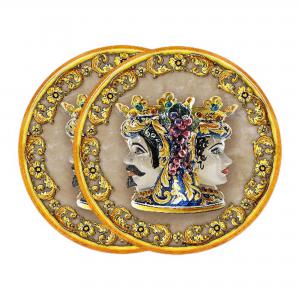 Sottotutto decorato in Legno Rotondo Sotto bicchiere, piatto, pentola I DUE MORI - 32 cm 1 pz del brand Lupia, categoria: Tavola e cucina > Accessori per la Tavola > Sottopentole, Sottopiatti e Sottobicchieri.