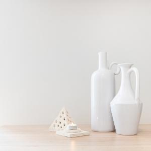 Mangiafumo, Porta Candela Lumino PIRAMIDE decorazione bomboniera in Pietra Leccese salentina 14x11 cm del brand Maestro d'arte De Iaco Alfredo, categoria: Artigianato salentino > Pietra leccese e carparo > Oggettistica.