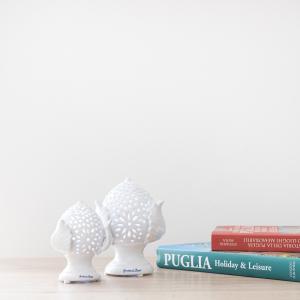 NEW Pumo BIANCO Salentino lavorato con micro LED decorazione in ceramica tipica pugliese - Piccolo H 9 cm del brand Lupia, categoria: Artigianato salentino > Ceramica Salentina > Pumo Salentino.