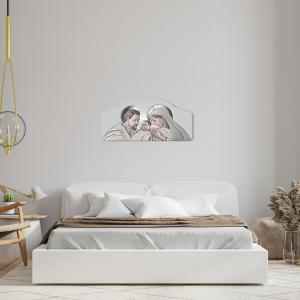 Quadro moderno Capezzale Sacra Famiglia 42x92 cm THE KISS CERAMIC GREY su tavola lavorata del brand Lupia, categoria: Arredo e decorazioni > Decorazioni da parete > Capezzali.
