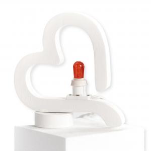Lampada da tavolo o parete in legno CUORE degli innamorati 21x21 cm LUMINARIA d'arredo pugliese  - Lampadina Bianco Caldo del brand Lupia, categoria: Artigianato salentino > Luminarie Salentine > Luminaria, disponibile su Vorreishop.