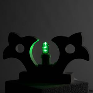 Lampada da tavolo in legno GIGLIO della fortuna 21x21 cm LUMINARIA d'arredo pugliese - Lampadina Bianco Caldo del brand Lupia, categoria: Artigianato salentino > Luminarie Salentine > Luminaria.