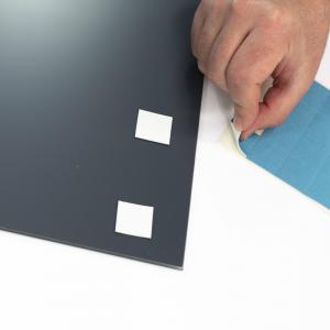 Specchio da parete con decorazione FLOWER a filo lucido  - 32x122 cm del brand Lupia, categoria: Complementi d'arredo > Specchi e specchiere > Specchi da parete.