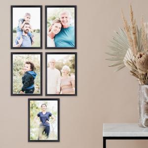 SET Cornici in legno da parete OPTICAL colorazione NERA con vetro Portafoto, stampe, poster, documenti - Set 5pz 10x15 cm del brand Lupia, categoria: Arredo e decorazioni > Cornici e Portafoto > Cornici portafoto da parete.