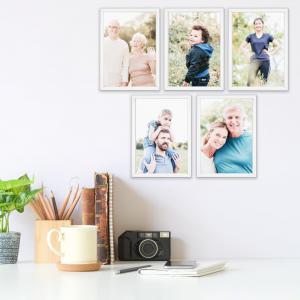 SET Cornici in legno da parete OPTICAL colorazione BIANCA con vetro Portafoto, stampe, poster, documenti - Set 5pz 10x15 cm del brand Lupia, categoria: Arredo e decorazioni > Cornici e Portafoto > Cornici portafoto da parete.