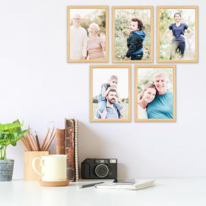 SET Cornici in legno da parete OPTICAL colorazione NATURAL con vetro Portafoto, stampe, poster, documenti - Set 5pz 10x15 cm del brand Lupia, categoria: Arredo e decorazioni > Cornici e Portafoto > Cornici portafoto da tavolo.