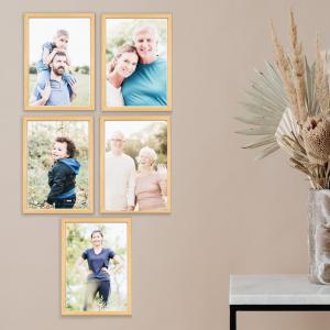 SET Cornici in legno da parete OPTICAL colorazione NATURAL con vetro Portafoto, stampe, poster, documenti - Set 5pz 10x15 cm del brand Lupia, categoria: Arredo e decorazioni > Cornici e Portafoto > Cornici portafoto da tavolo.