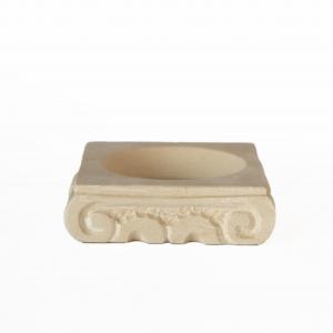 Posacenere, Svuotatasche CAPITELLO 12x12 cm in Pietra Leccese salentina del brand Maestro d'arte De Iaco Alfredo, categoria: Artigianato salentino > Pietra leccese e carparo > Oggettistica.