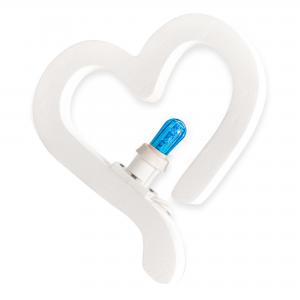 Lampada da tavolo o parete in legno CUORE degli innamorati 21x21 cm LUMINARIA d'arredo pugliese  - Lampadina Bianco Caldo del brand Lupia, categoria: Artigianato salentino > Luminarie Salentine > Luminaria.