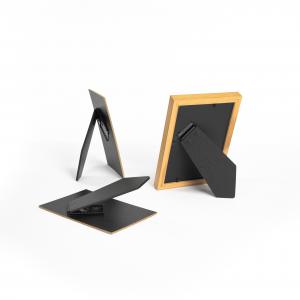 Set 3 pezzi SCHIENALE UNIVERSALE portafoto quadretti da tavola con cerniera scorrevole in fibra di Legno laccato Nero - 10x15 cm del brand Lupia, categoria: Arredo e decorazioni > Cornici e Portafoto > Cornici portafoto da tavolo.