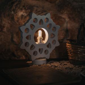 Lampada da tavolo in legno ROSONE SALENTINO 21x21 cm LUMINARIA d'arredo pugliese - Lampadina Bianco Caldo del brand Lupia, categoria: Artigianato salentino > Luminarie Salentine > Luminaria.