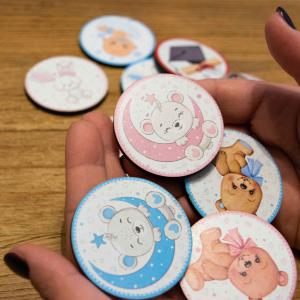 Calamita, MAGNETI in Legno Set da 24 PEZZI D.4,5 cm CONIGLIETTO, segnaposto ricordino regalo, bomboniera confettata, pensierino Battesimo o evento del brand Lupia, categoria: Idee regalo e bomboniere > Bomboniere > Bomboniere Segnaposto.