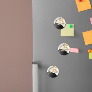 Calamita, MAGNETI in Legno Set da 24 PEZZI D.4,5 cm LEAVES SILVER, segnaposto ricordino regalo, bomboniera confettata, pensierino anniversario del brand Lupia, categoria: Idee regalo e bomboniere > Oggettistica > Magneti.