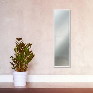 Lupia Specchio da parete moderno 34x114 cm con cornice OPTICAL Bianca sottile in legno, design lungo del brand Lupia, categoria: Complementi d'arredo > Specchi e specchiere > Specchi da parete.