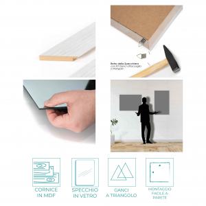 Lupia Specchio da parete moderno 43x69 cm con cornice multicolore BOSTON in legno, design shabby - Beige del brand Lupia, categoria: Complementi d'arredo > Specchi e specchiere > Specchi da parete.