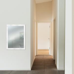 Lupia Specchio da parete moderno 43x69 cm con cornice multicolore BOSTON in legno, design shabby - Beige del brand Lupia, categoria: Complementi d'arredo > Specchi e specchiere > Specchi da parete.