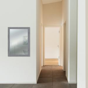 Lupia Specchio da parete moderno 43x69 cm con cornice multicolore BOSTON in legno, design shabby - Beige del brand Lupia, categoria: Complementi d'arredo > Specchi e specchiere > Specchi da parete.