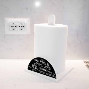 Set 3 pezzi NEW Porta Bicchieri, Porta Tovaglioli e Porta Rotolo in legno white BLACKBOARD del brand Lupia, categoria: Collezioni > BLACKBOARD Caffe' stile Lavagna > BLACKBOARD Caffe' stile lavagna.