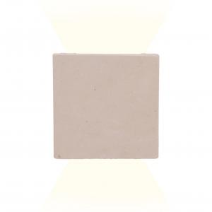 Applique da parete moderna per interno in Pietra Leccese CUBO 14,5x14,5xH15cm per soggiorno, cucina, bagno, camera da letto del brand Lupia, categoria: Artigianato salentino > Pietra leccese e carparo > Lampade e Orologi.