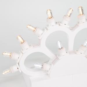 Lampada da tavolo in Legno MARGHERITA BIANCA mezzo rosone 46x26 cm LUMINARIA d'arredo pugliese 16 lampadine bianche calde e fredde del brand Lupia, categoria: Artigianato salentino > Luminarie Salentine > Luminaria.