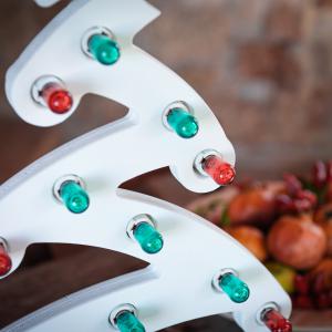 Lampada da tavolo in Legno ALBERO DI NATALE Moderno 43x15xH64 cm LUMINARIA d'arredo pugliese 16 lampadine colorate del brand Lupia, categoria: Idee regalo e bomboniere > Oggettistica > Natale.