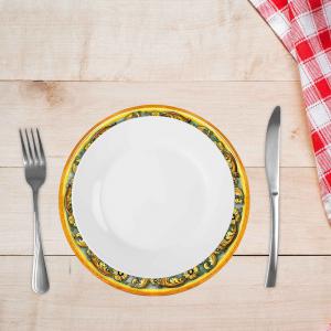 Sottotutto decorato con stampa a colori in Legno ROTONDO Sotto bicchiere, piatto, pentola con varie dimensioni - diam. 32 cm LEAVES MIX del brand Lupia, categoria: Tavola e cucina > Accessori per la Tavola > Sottopentole, Sottopiatti e Sottobicchieri.