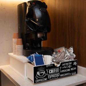 Contenitore Porta Capsule e Cialde caffÃ¨ Cassetto ORGANIZER White BLACKBOARD COFFEE 33x33 cm in legno del brand Lupia, categoria: Collezioni > BLACKBOARD Caffe' stile Lavagna > BLACKBOARD Caffe' stile lavagna.