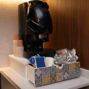 Contenitore Porta Capsule e Cialde caffÃ¨ Cassetto ORGANIZER White TILES 33x33 cm in legno del brand Lupia, categoria: Tavola e cucina > Portapane, Contenitori e Organizer > Organizer.