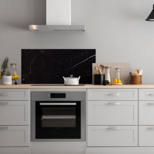 Lupia Pannello Paraschizzi Schienale Cucina con decorazione stampata, in Alluminio composito, Facile da applicare, Lavabile Ignifugo Resistente all'Acqua - brand Lupia, categoria: Arredo e decorazioni > Decorazioni da parete > Pannelli retro Cucina, disponibile su Vorreishop.