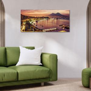Lupia - Quadro moderno su Tela Canvas DEEP 65X143 cm, con paesaggi e localismi italiani, per casa, soggiorno, capezzale camera da letto, hotel, ufficio, NAPOLI - VESUVIO NIGHT                 del brand Lupia, categoria: Arredo e decorazioni > Quadri e Tele > Quadri cittÃ  e Localismi.