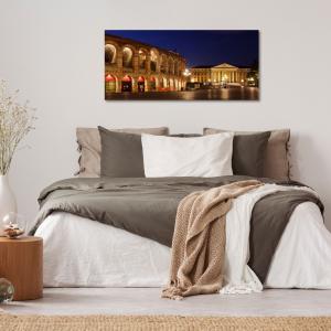 Lupia - Quadro moderno su Tela Canvas DEEP 65X143 cm, con paesaggi e localismi italiani, per casa, soggiorno, capezzale camera da letto, hotel, ufficio, VERONA - ANFITEATRO NOTTE              del brand Lupia, categoria: Arredo e decorazioni > Quadri e Tele > Quadri cittÃ  e Localismi.