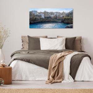 Lupia - Quadro moderno su Tela Canvas DEEP 65X143 cm, con paesaggi e localismi italiani, per casa, soggiorno, capezzale camera da letto, hotel, ufficio, PUGLIA - PANORAMA POLIGNANO A MARE     del brand Lupia, categoria: Arredo e decorazioni > Quadri e Tele > Quadri cittÃ  e Localismi.