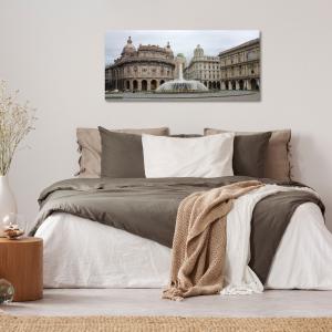 Lupia - Quadro moderno su Tela Canvas DEEP 65X143 cm, con paesaggi e localismi italiani, per casa, soggiorno, capezzale camera da letto, hotel, ufficio, GENOVA - PIAZZA FERRARI                del brand Lupia, categoria: Arredo e decorazioni > Quadri e Tele > Quadri cittÃ  e Localismi.