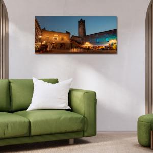 Lupia - Quadro moderno su Tela Canvas DEEP 65X143 cm, con paesaggi e localismi italiani, per casa, soggiorno, capezzale camera da letto, hotel, ufficio, BERGAMO - TORRE DEL COMUNE             del brand Lupia, categoria: Arredo e decorazioni > Quadri e Tele > Quadri cittÃ  e Localismi.