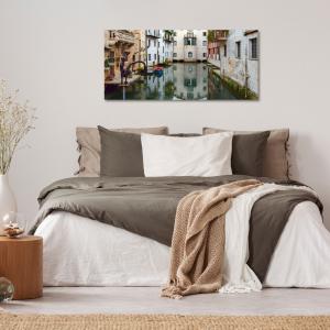 Lupia - Quadro moderno su Tela Canvas DEEP 65X143 cm, con paesaggi e localismi italiani, per casa, soggiorno, capezzale camera da letto, hotel, ufficio, TREVISO - SCORCIO CANALE BURANELLI     del brand Lupia, categoria: Arredo e decorazioni > Quadri e Tele > Quadri cittÃ  e Localismi.