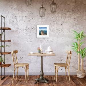 Lupia - Quadro moderno con paesaggi e localismi italiani, Ceramica e Stampa Rilievo, Cornice Legno Shabby Modern bianca, Decorazione Parete, Quadretti Soggiorno, 29x29 cm, PESCARA COSTA TRABOCCO del brand Lupia, categoria: Arredo e decorazioni > Quadri e Tele > Quadri su ceramica, disponibile su Vorreishop.