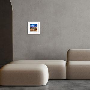 Lupia - Quadro moderno con paesaggi e localismi italiani, Ceramica e Stampa Rilievo, Cornice Legno Shabby Modern bianca, Decorazione Parete, Quadretti Soggiorno, 29x29 cm, FIRENZE PANORAMA TWILIGHT del brand Lupia, categoria: Arredo e decorazioni > Quadri e Tele > Quadri su ceramica, disponibile su Vorreishop.