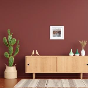 Lupia - Quadro moderno con paesaggi e localismi italiani, Ceramica e Stampa Rilievo, Cornice Legno Shabby Modern bianca, Decorazione Parete, Quadretti Soggiorno, 29x29 cm, TORINO VILLAGGIO MEDIEVALE del brand Lupia, categoria: Arredo e decorazioni > Quadri e Tele > Quadri città e Localismi, disponibile su Vorreishop.