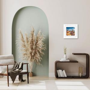 Lupia - Quadro moderno con paesaggi e localismi italiani, Ceramica e Stampa Rilievo, Cornice Legno Shabby Modern bianca, Decorazione Parete, Quadretti Soggiorno, 29x29 cm, BERGAMO SANTA MARIA MAGGIORE del brand Lupia, categoria: Arredo e decorazioni > Quadri e Tele > Quadri su ceramica, disponibile su Vorreishop.