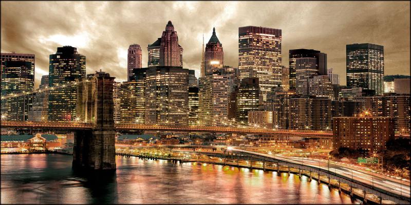 Quadro su tela canvas DEEP 100X180 BRIDGE AT NIGHT del brand Lupia, categoria: Arredo e decorazioni > Quadri e Tele > Quadri su tela, disponibile su Vorreishop.