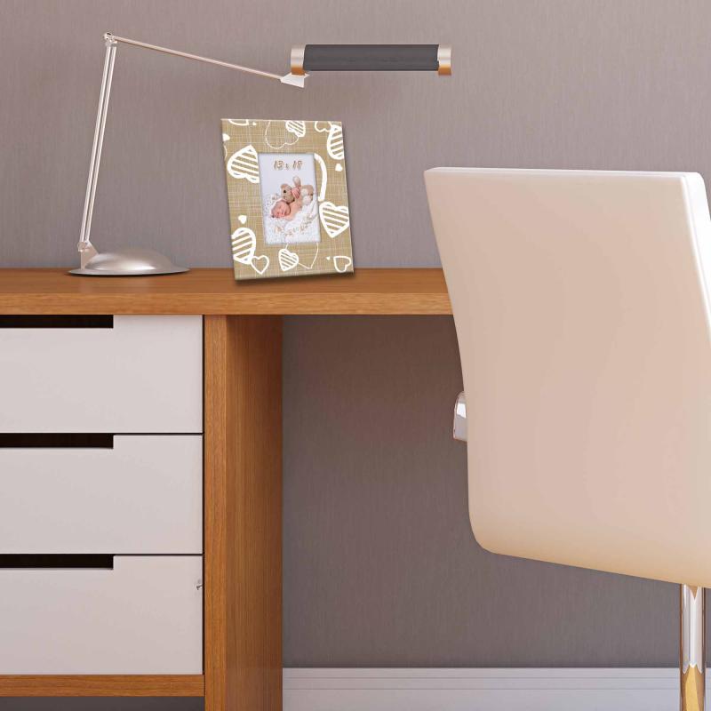 Cornice Portafoto in Legno da tavolo FRAME BROWN Heart White - 10x15 cm del brand Lupia, categoria: Arredo e decorazioni > Cornici e Portafoto > Cornici portafoto da tavolo.