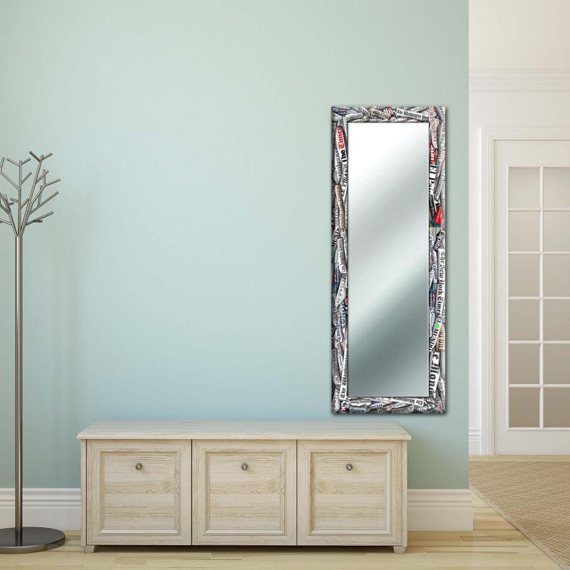 Specchio da parete moderno lungo JOURNAL 44x127 cm con cornice stampata - Journal Black del brand Lupia, categoria: Complementi d'arredo > Specchi e specchiere > Specchi da parete.