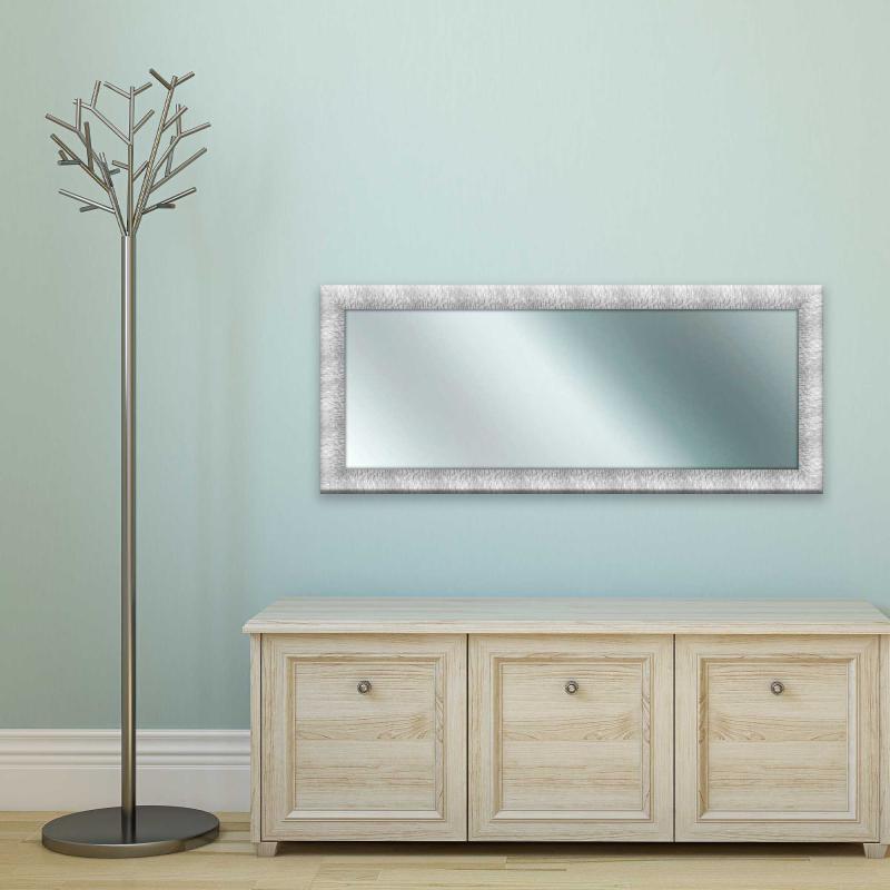 Specchio da parete MIRROR PRINCE 64x154 cm Bianco e Argento del brand Lupia, categoria: Complementi d'arredo > Specchi e specchiere > Specchi da parete.