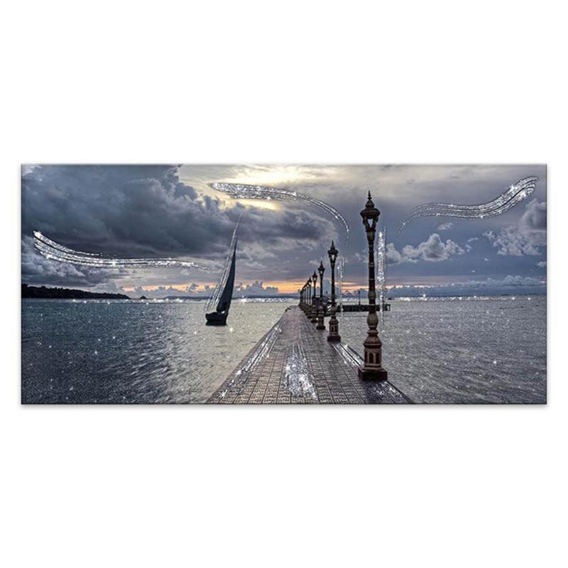 Quadro su tela con glitter BRILLANT ALBA SUL MOLO - 52X122 cm del brand Lupia, categoria: Arredo e decorazioni > Quadri e Tele > Quadri su tela, disponibile su Vorreishop.