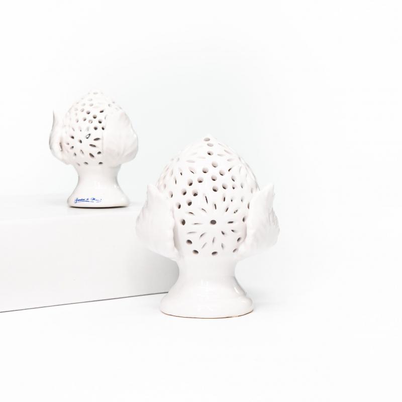 NEW Pumo BIANCO Salentino lavorato con micro LED decorazione in ceramica tipica pugliese - Piccolo H 9 cm del brand Lupia, categoria: Artigianato salentino > Ceramica Salentina > Pumo Salentino, disponibile su Vorreishop.